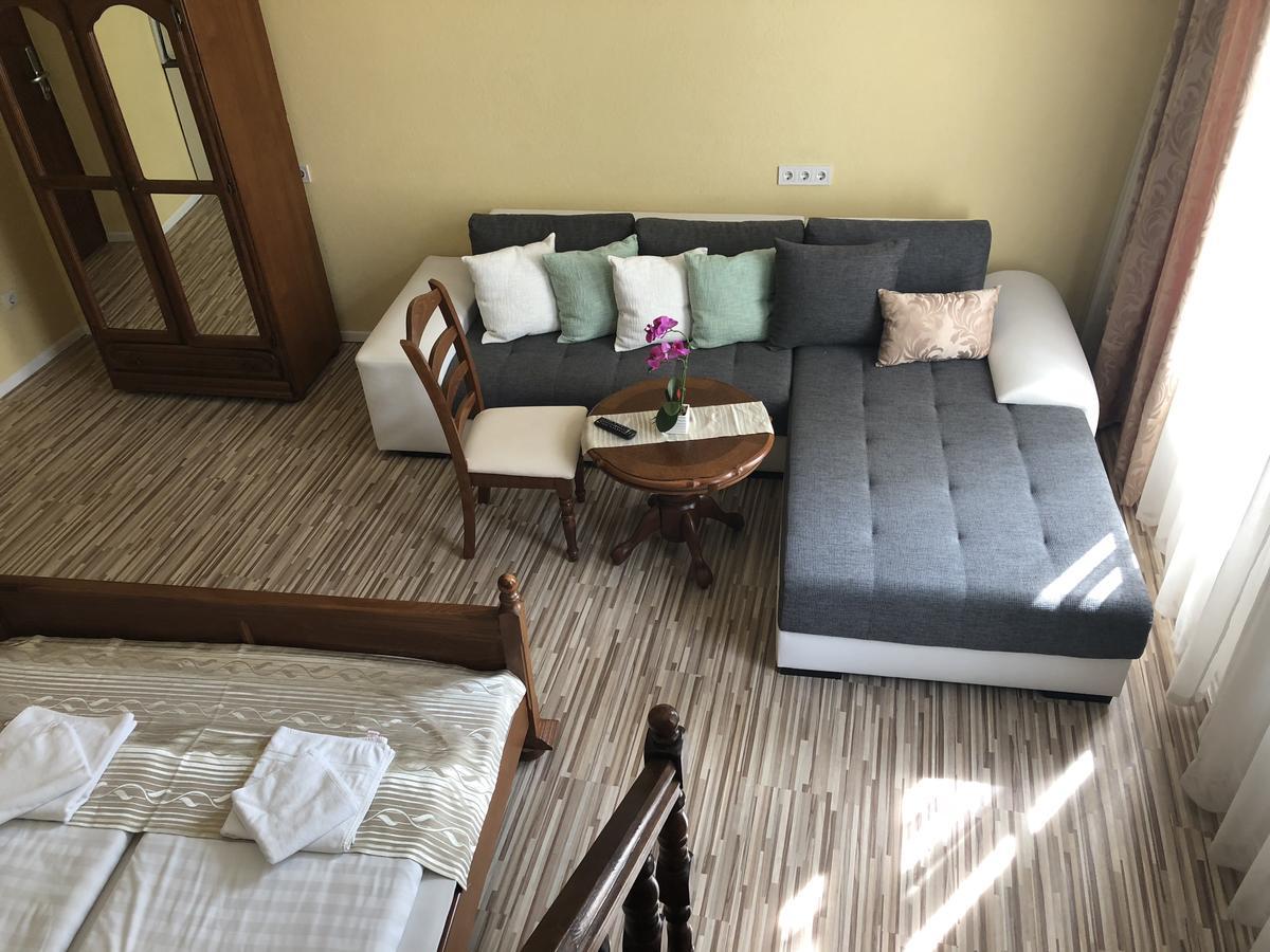 Mosoly Apartman セゲド エクステリア 写真